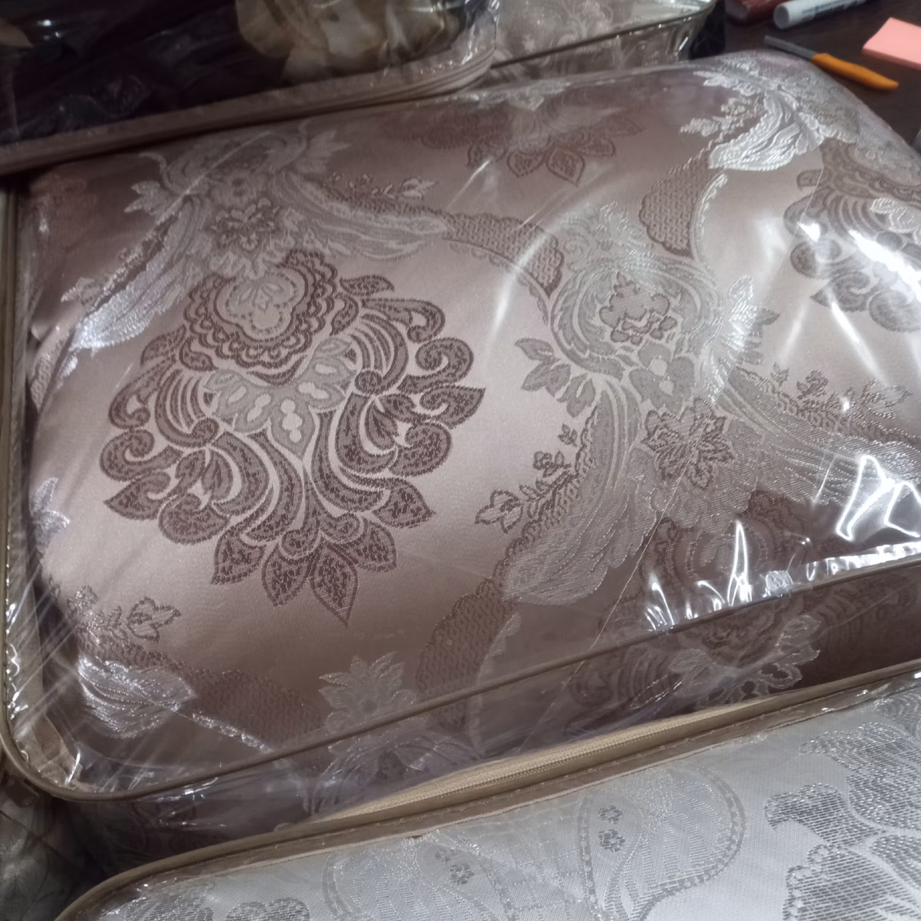 روتختی دونفره 10 تیکه جنس ژاکارد کریستالی ⁦^_^⁩.....................................................................