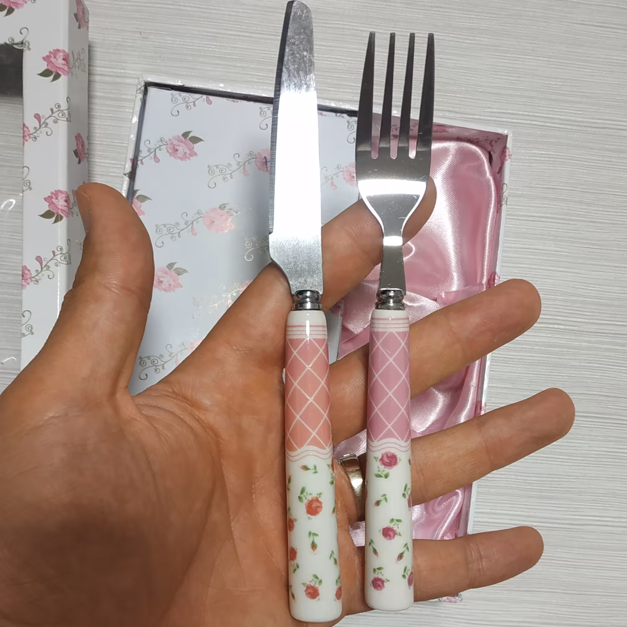 ست کارد و چنگال میوه خوری برند یونیک سرامیکی زیبا ارسال رایگان