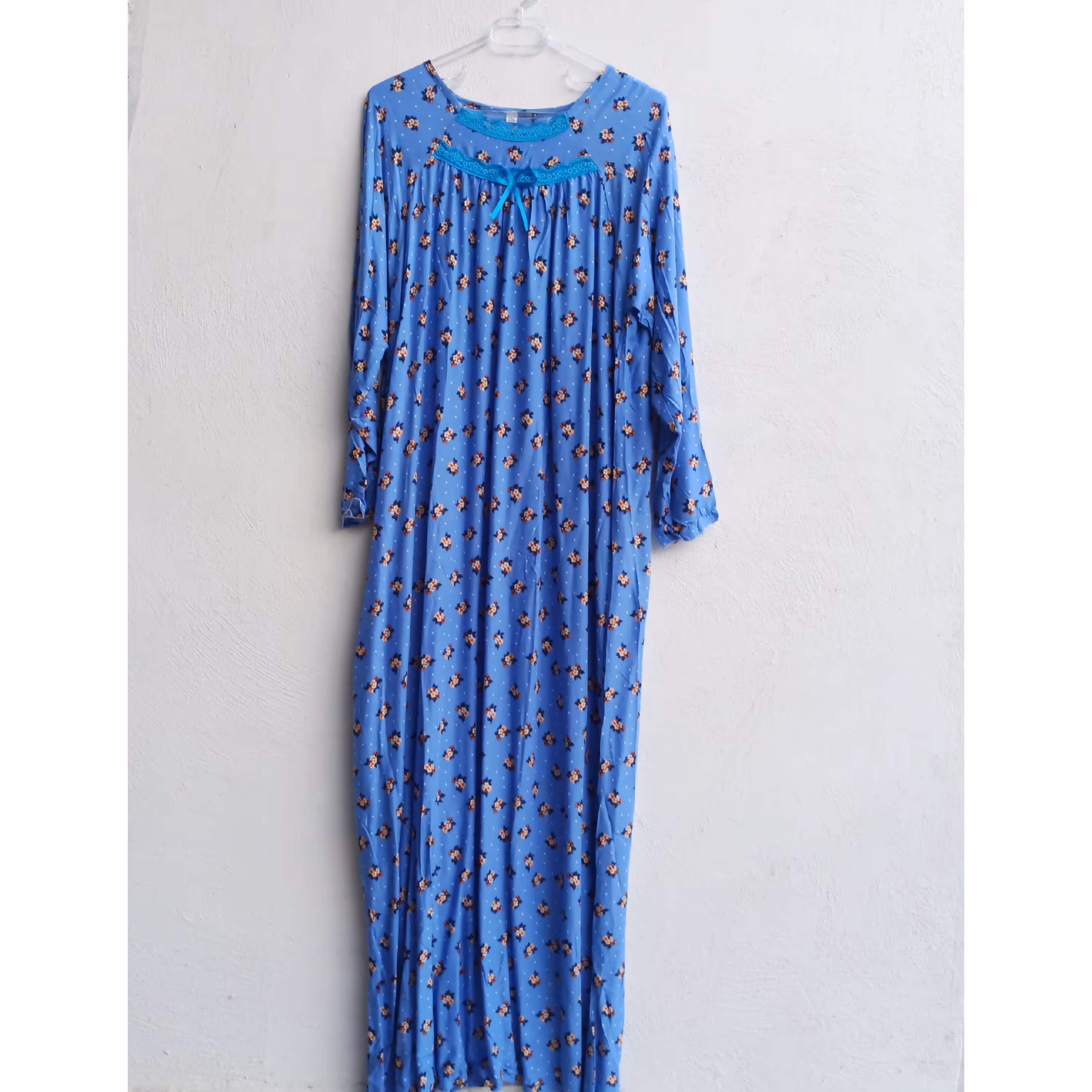 پیراهن زنانه ساحلی  ماکسی بلندنخی خارجی موجودی مدیوم سایز44،42دورسینه104قدلباس142کد4