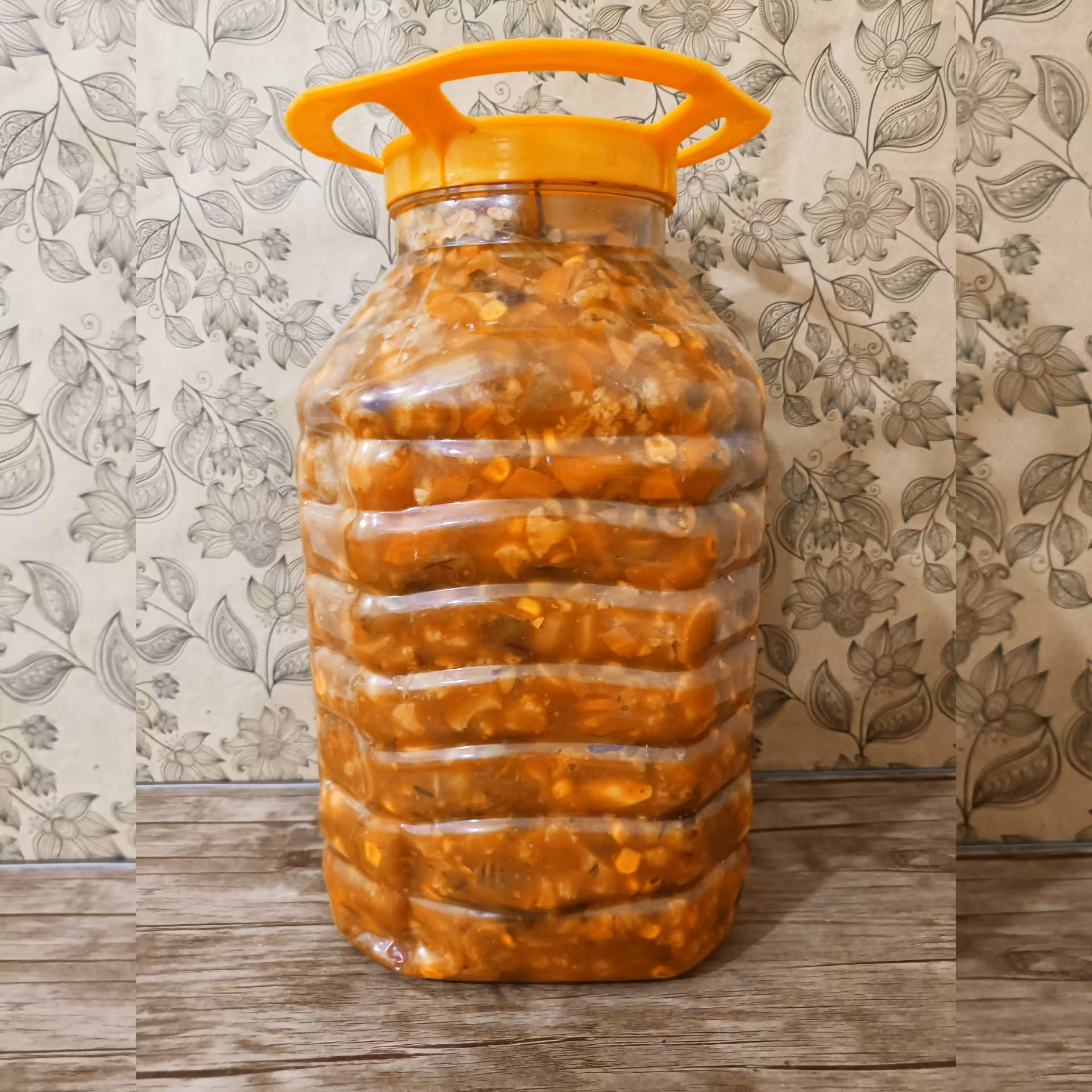 ترشی اسپانیایی 10 کیلویی