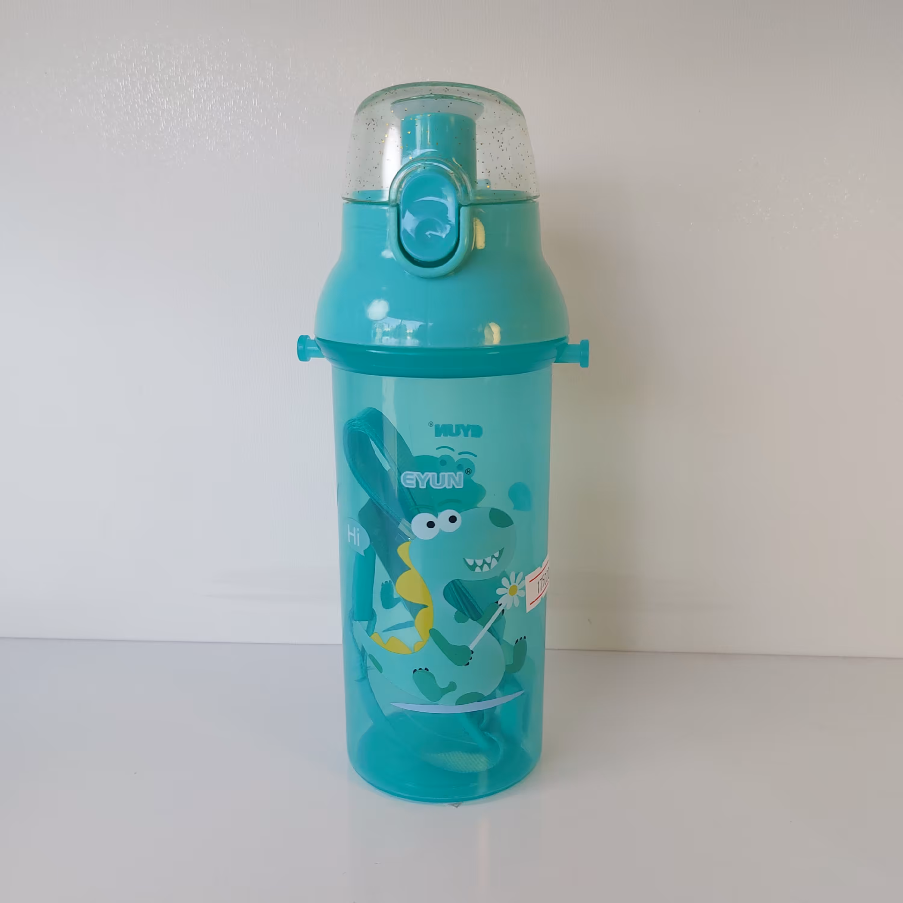 قمقمه کودکانه آبی فیروزه ای  نشکن شفاف