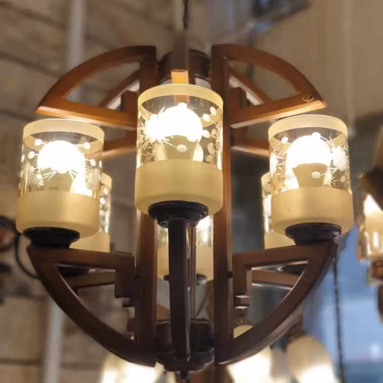 لوستر دارکار مدل ورساچه 4 شعله