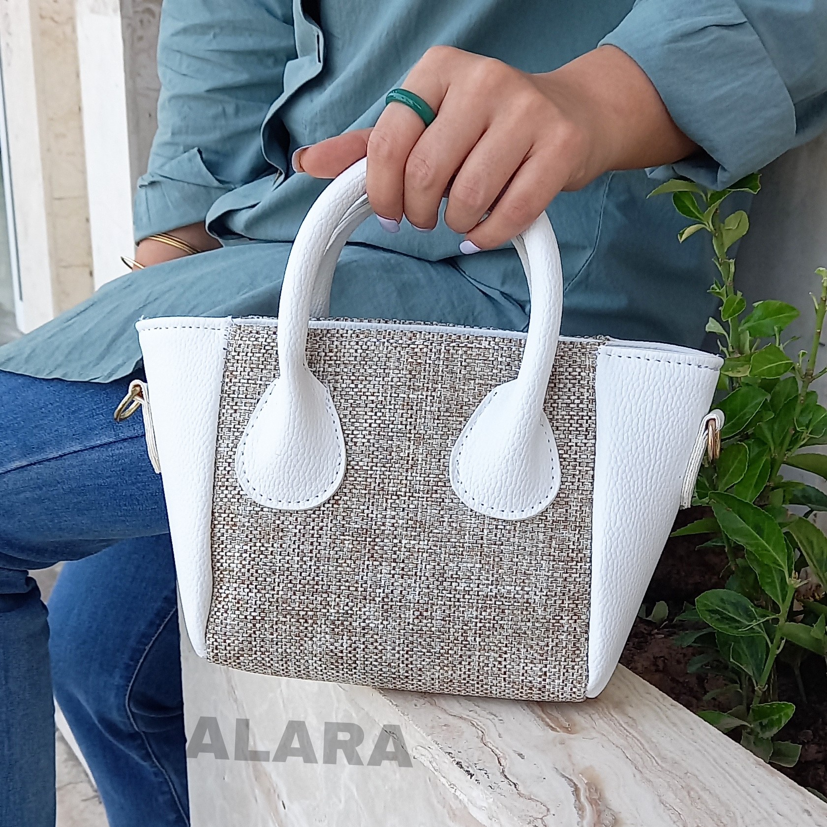 کیف دوشی و دستی کنفی
