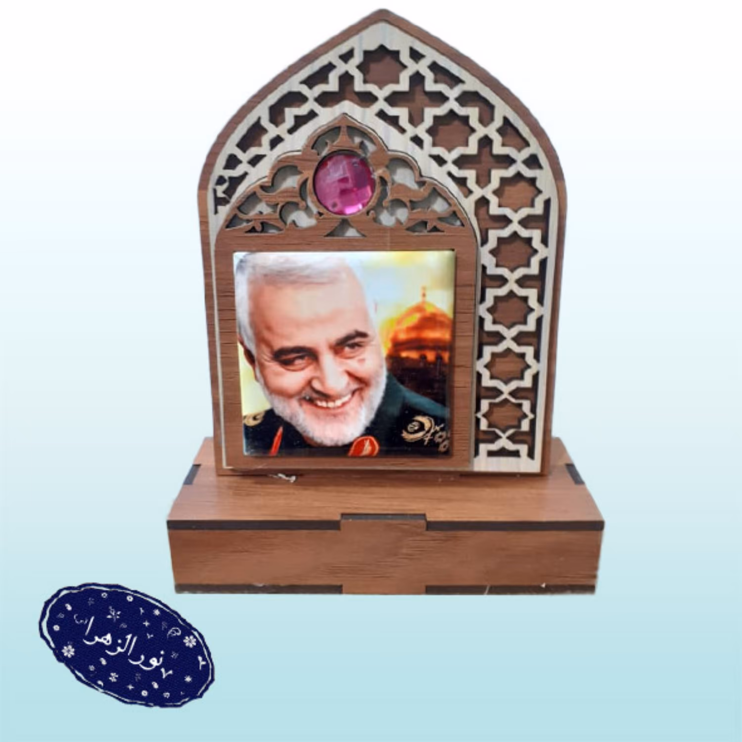 چهار عدد تندیس رومیزی شهید حاج قاسم سلیمانی چوبی