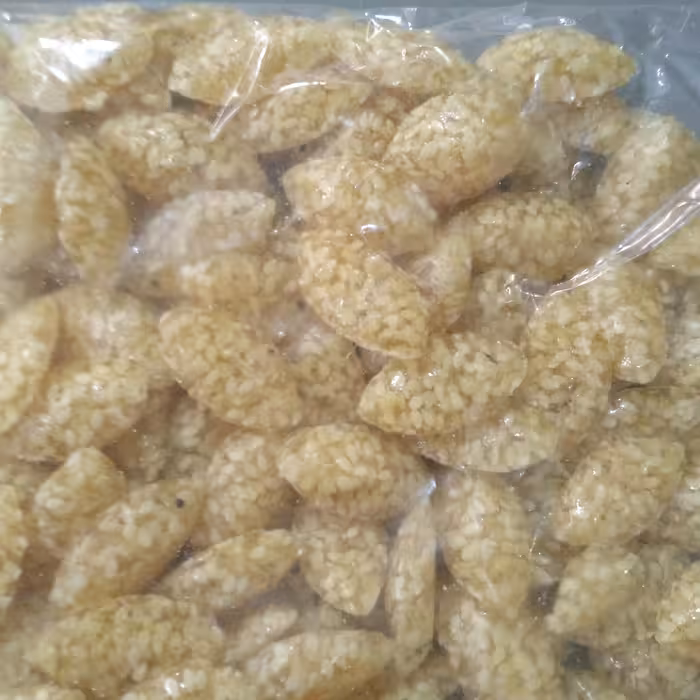 شکلات چرخی کنجدی تشکیل شده ازکنجدفراون