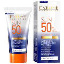 کرم ضد آفتاب سفیدکننده و بیرنگ اولاین با SPF 50