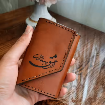 جاکارتی چرم گاو ،آکاردئونی