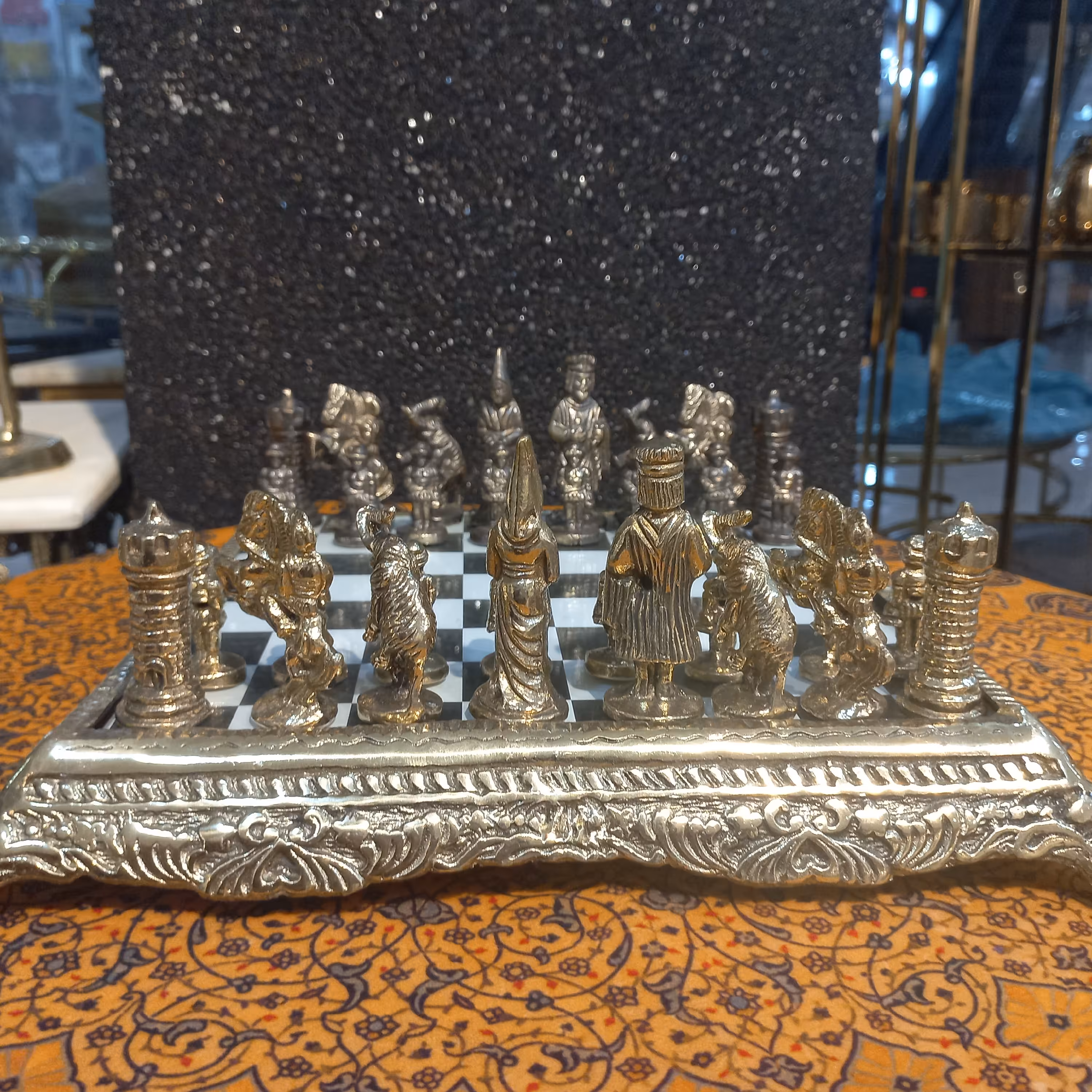 ست صفحه شطرنج برنجی(برنز) و مهره شطرنج برنجی(برنز)سنگین وزن