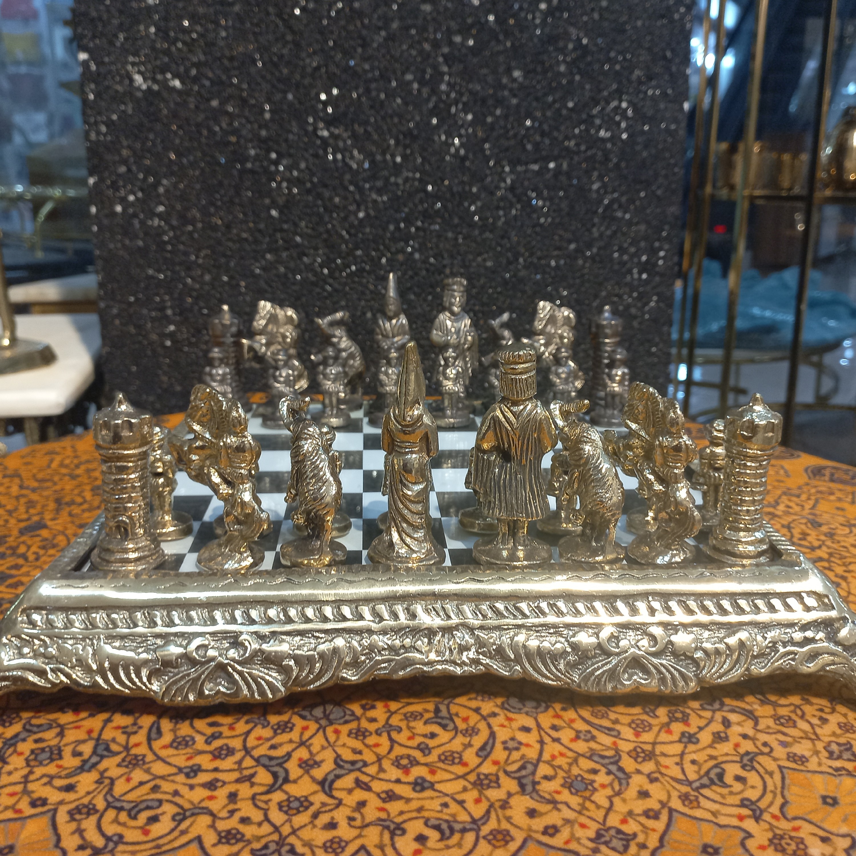 ست صفحه شطرنج برنجی(برنز) و مهره شطرنج برنجی(برنز)سنگین وزن