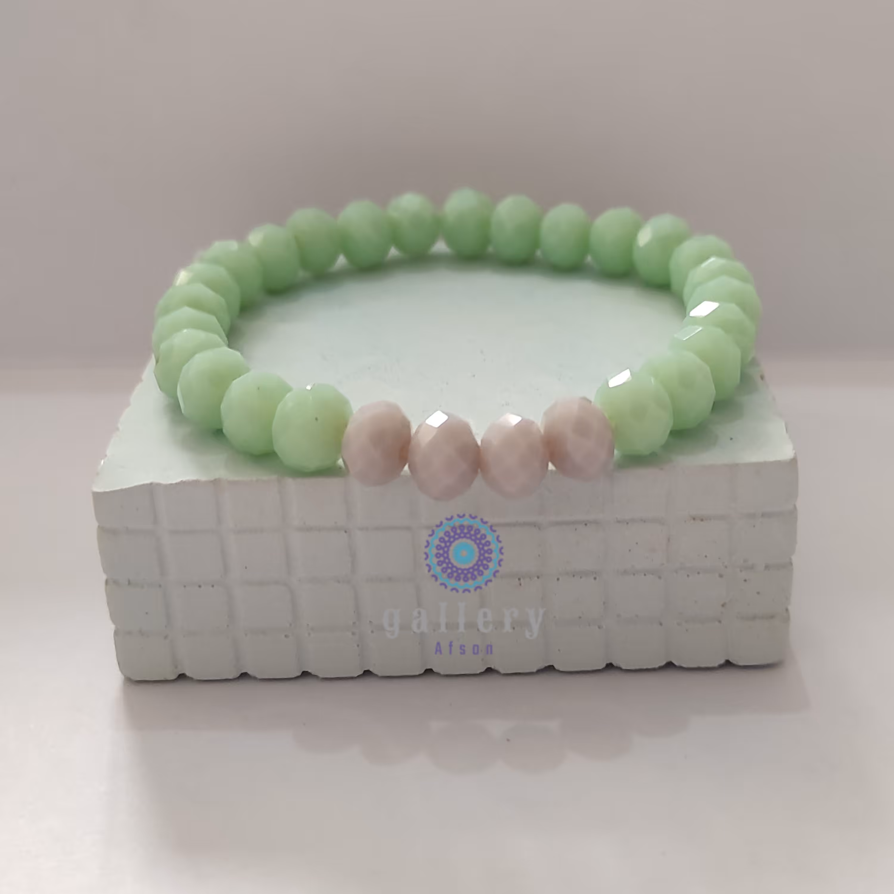 دستبند سبز خاص