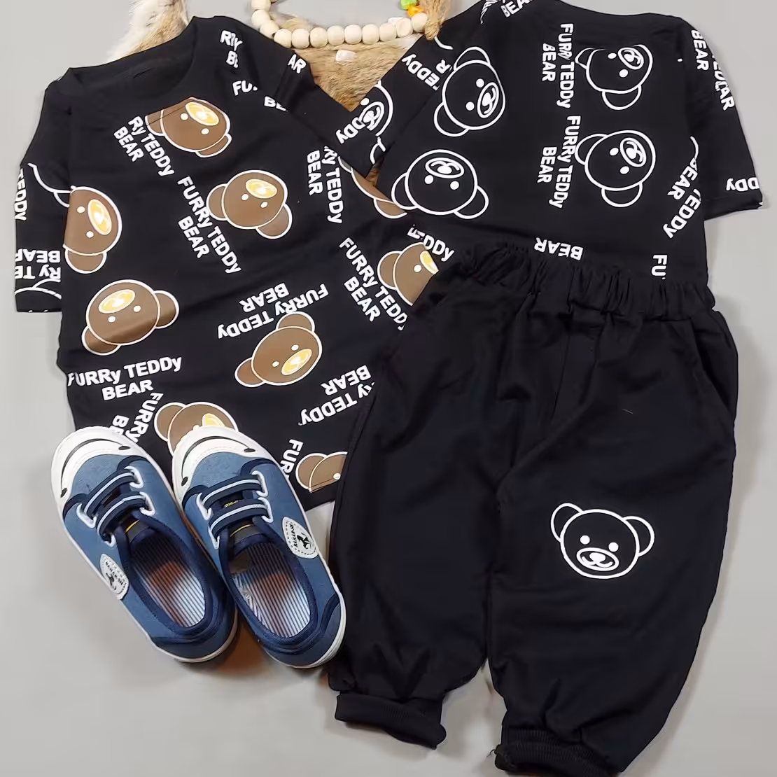 ست تیشرت شلوارک مشکی خرس قهوه ای تمام چاپ  پنبه سوپر درجههه 1 سایز 40 تا 50 قیمت با تخفیف