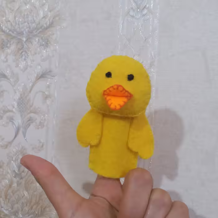 عروسک انگشتی جوجه نمدی