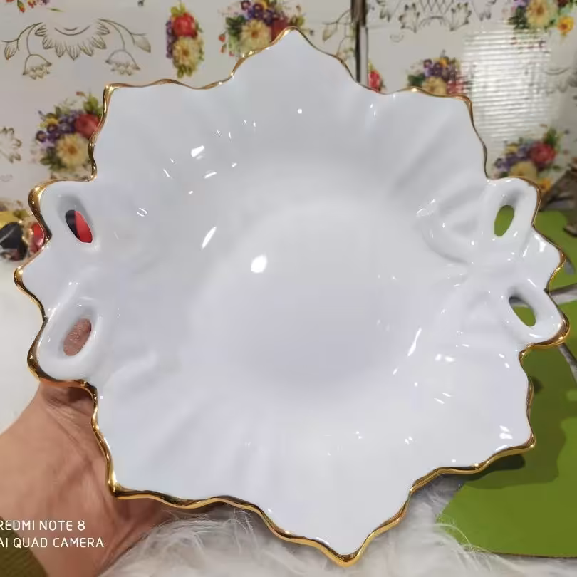  شکلات خوری پاپیون مقصود 