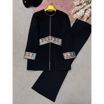 ست کت و شلوار مشکی زنانه کرپ مازراتی با خرجکار هندی از سایز 38 تا 52