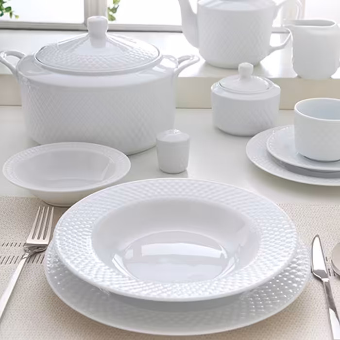 سرویس چینی زرین 12 نفره 102 پارچه  رادیانس سفید درجه عالی (پس کرایه)