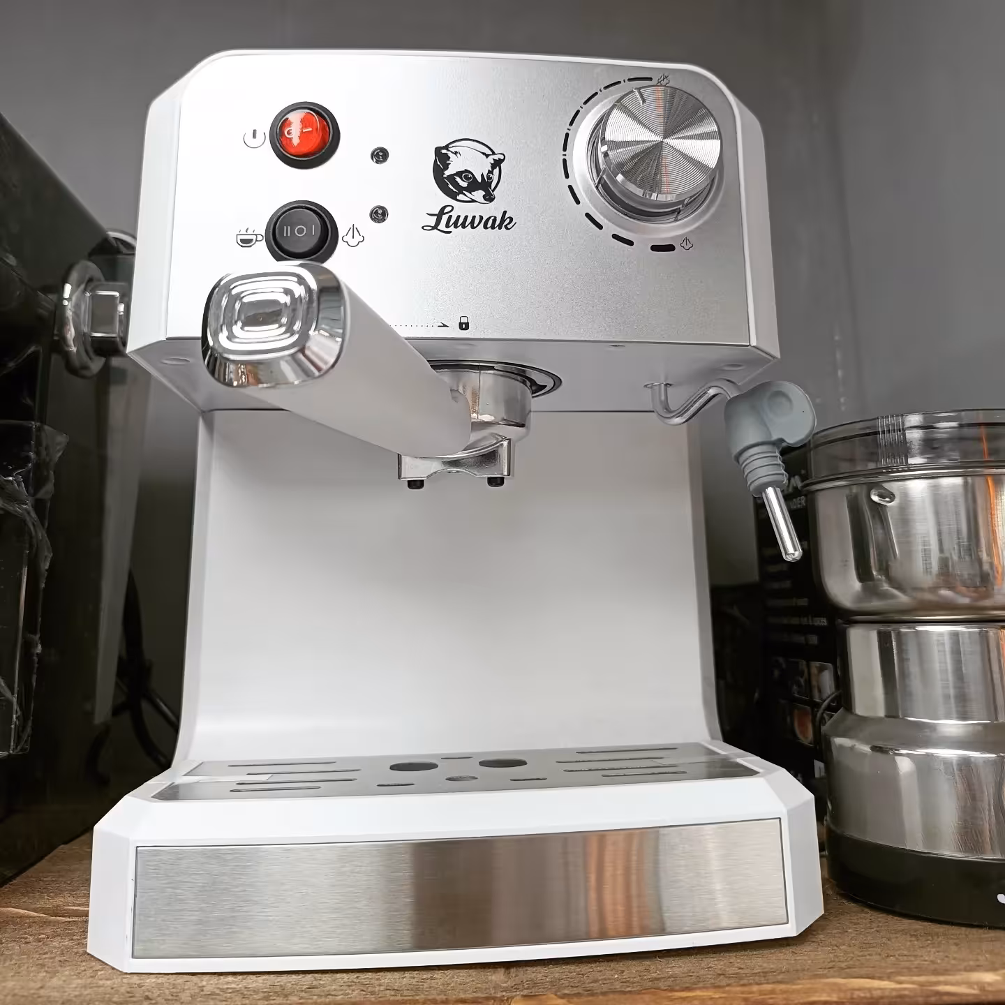اسپرسو ساز خانگی لواک مدل311
