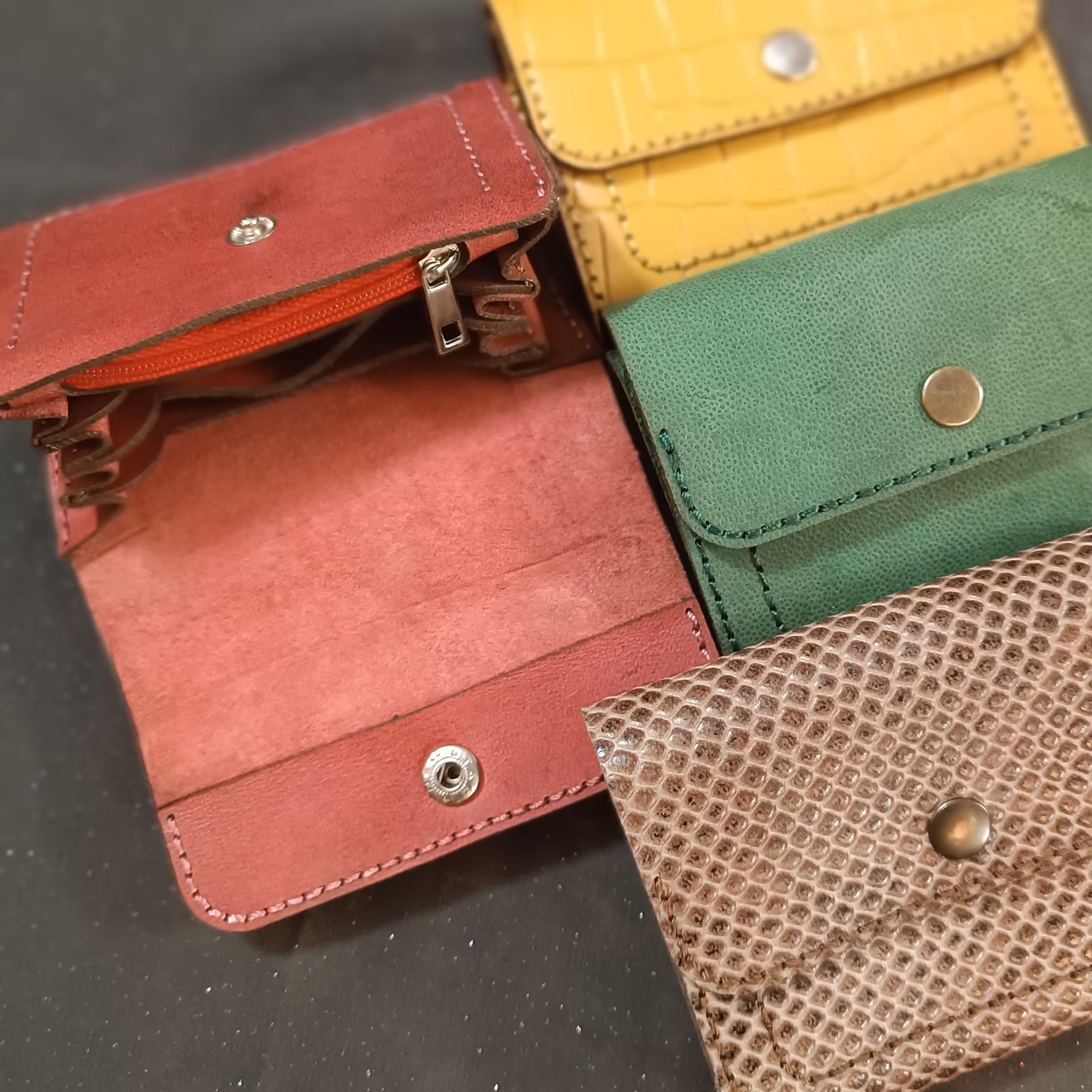 کیف کارت چرم زیپ دار کد 4003