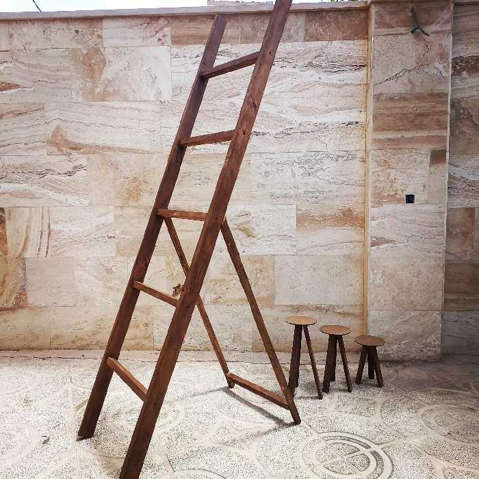 نردبان چوبی دکوراتیو 