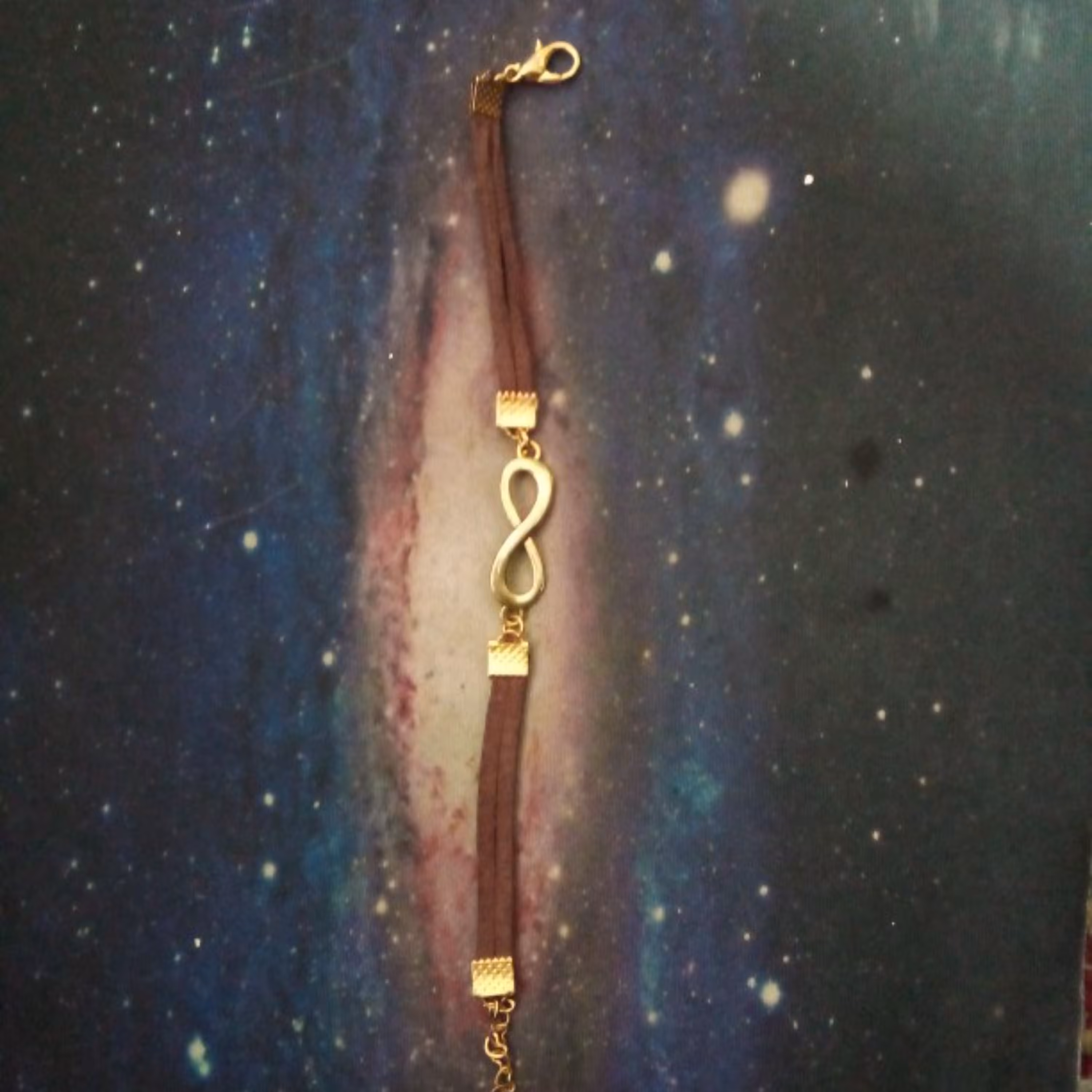 دستبند بند تریشه ای طرح بی نهایت