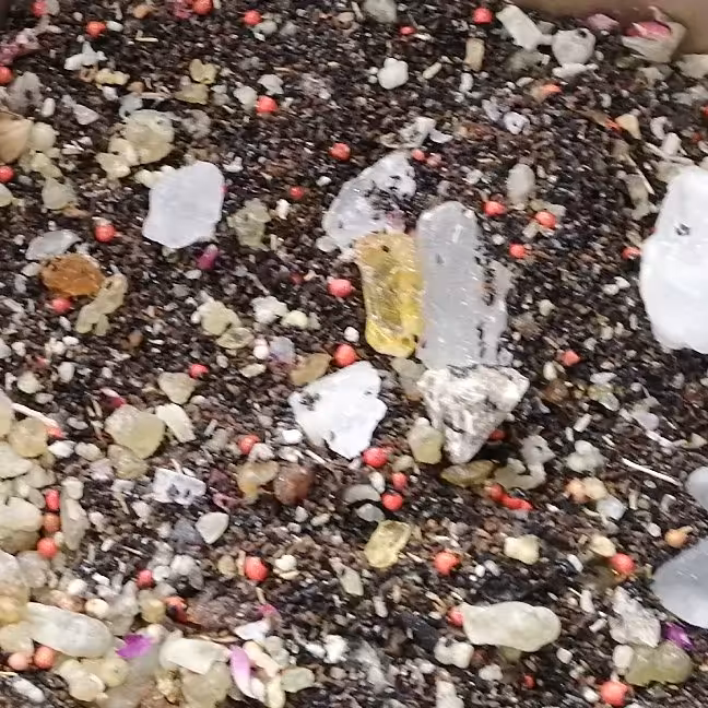 بخور ویژه دودکردنی با محصولات درجه یک 75 گرم