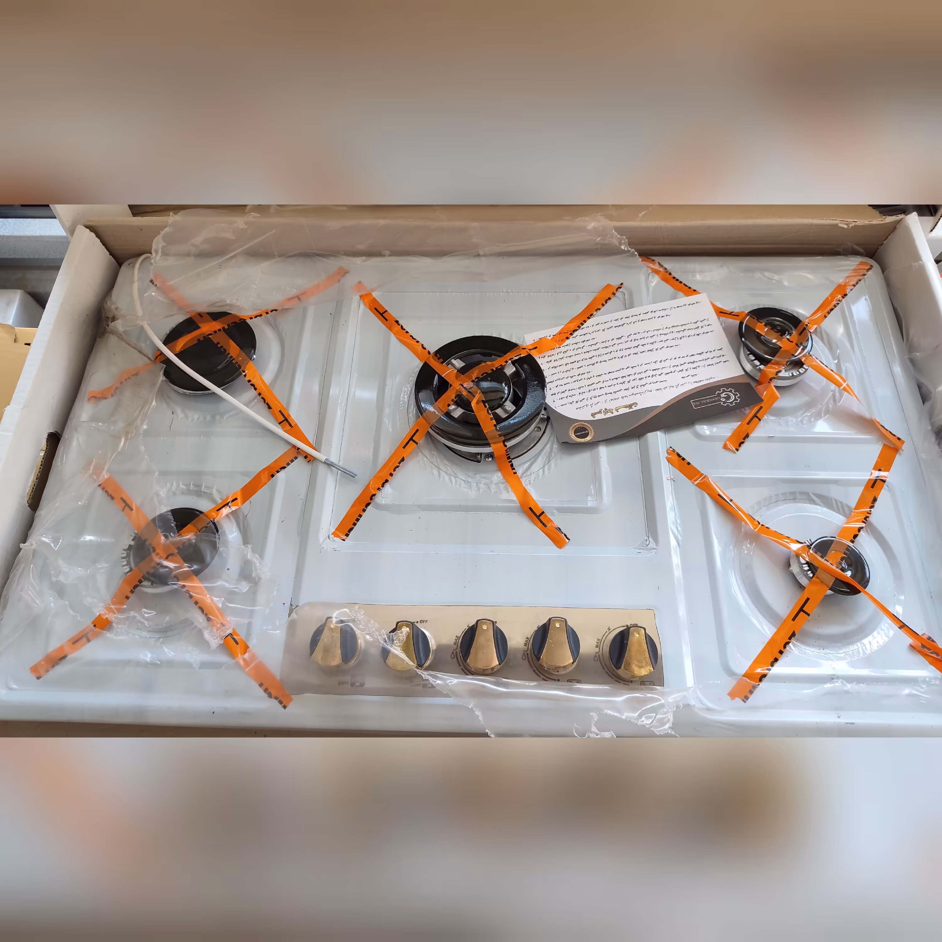 اجاق گاز رومیزی پنج شعله استیل صفحه ای تو کار چدن مربع طرح بوش دارای ترموکوپل (ارسال رایگان)