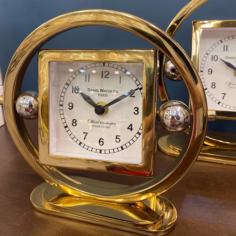 ساعت رومیزی طلایی ساخت هند