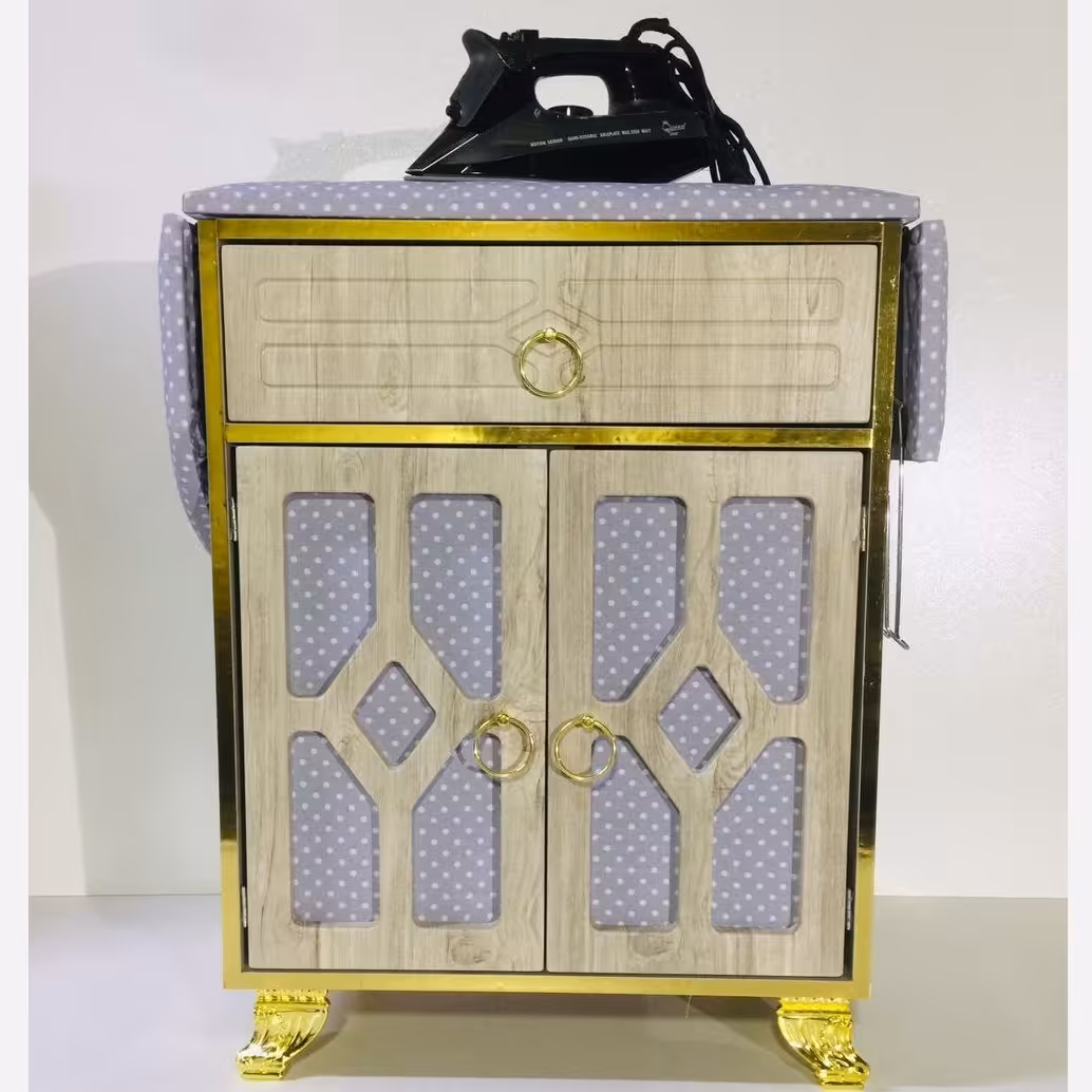 میز اتو کفتراشی هرمی پنجره ای