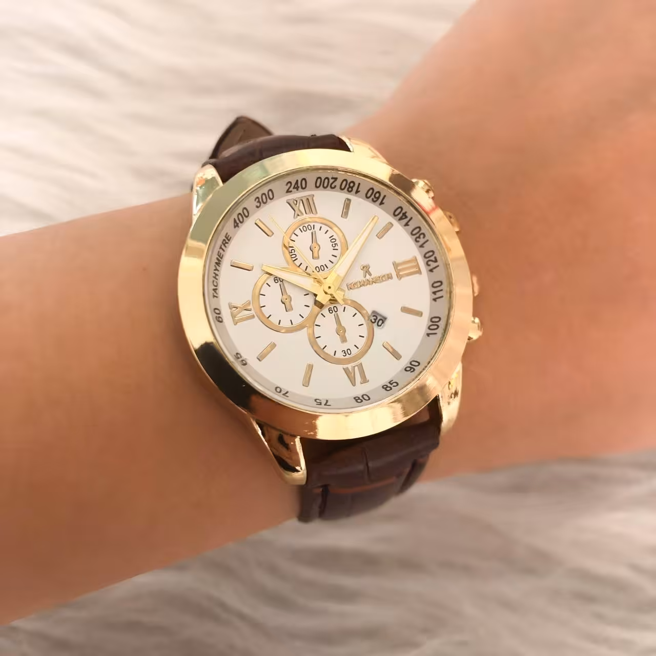 ست ساعت مچی مردانه  زنانه  ه پسرانه  مارک رومانسون بند چرم قهوه ای و مشکی  صفحه سفید طرح سه موتوره تقویم دار  جدید