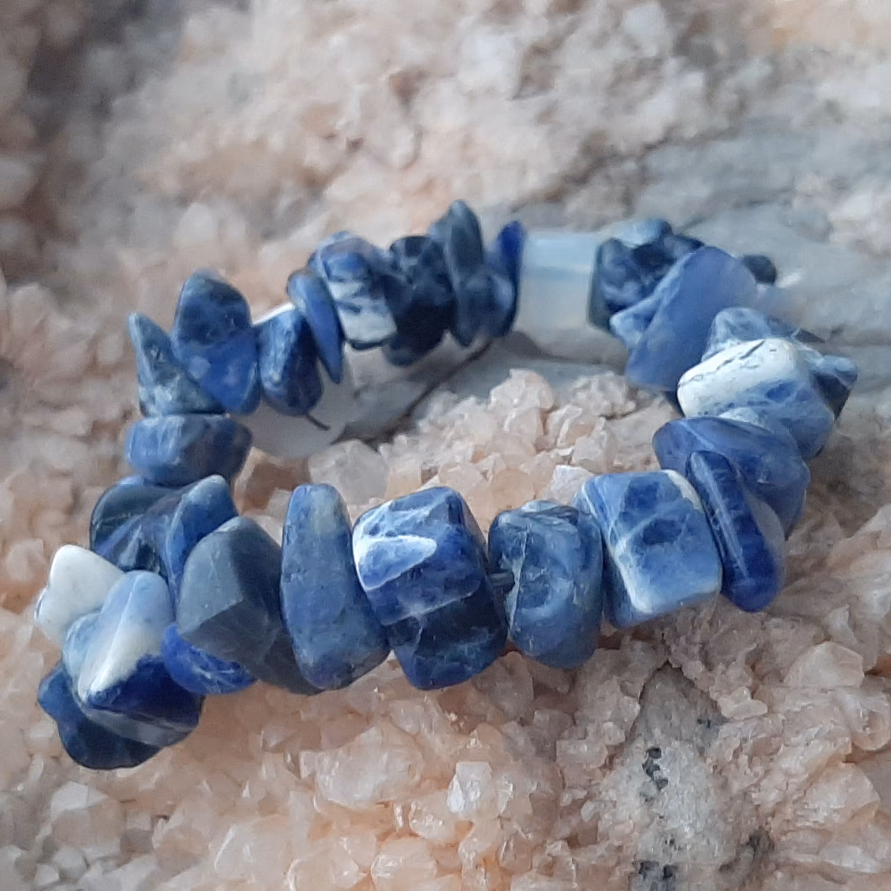 دستبند  سودالیت طرح کریستالین