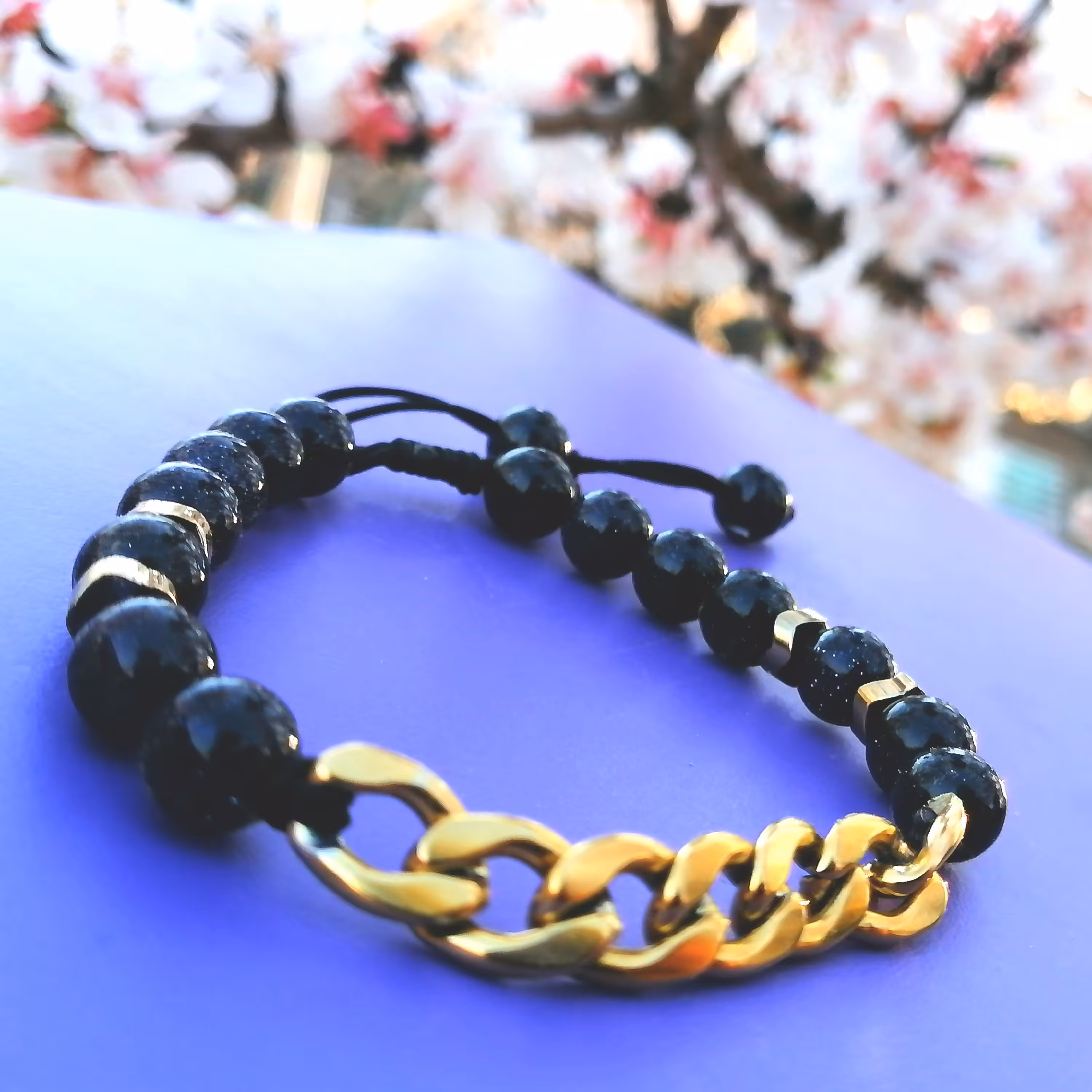 دستبند دلربا بازنجیرکارتیر