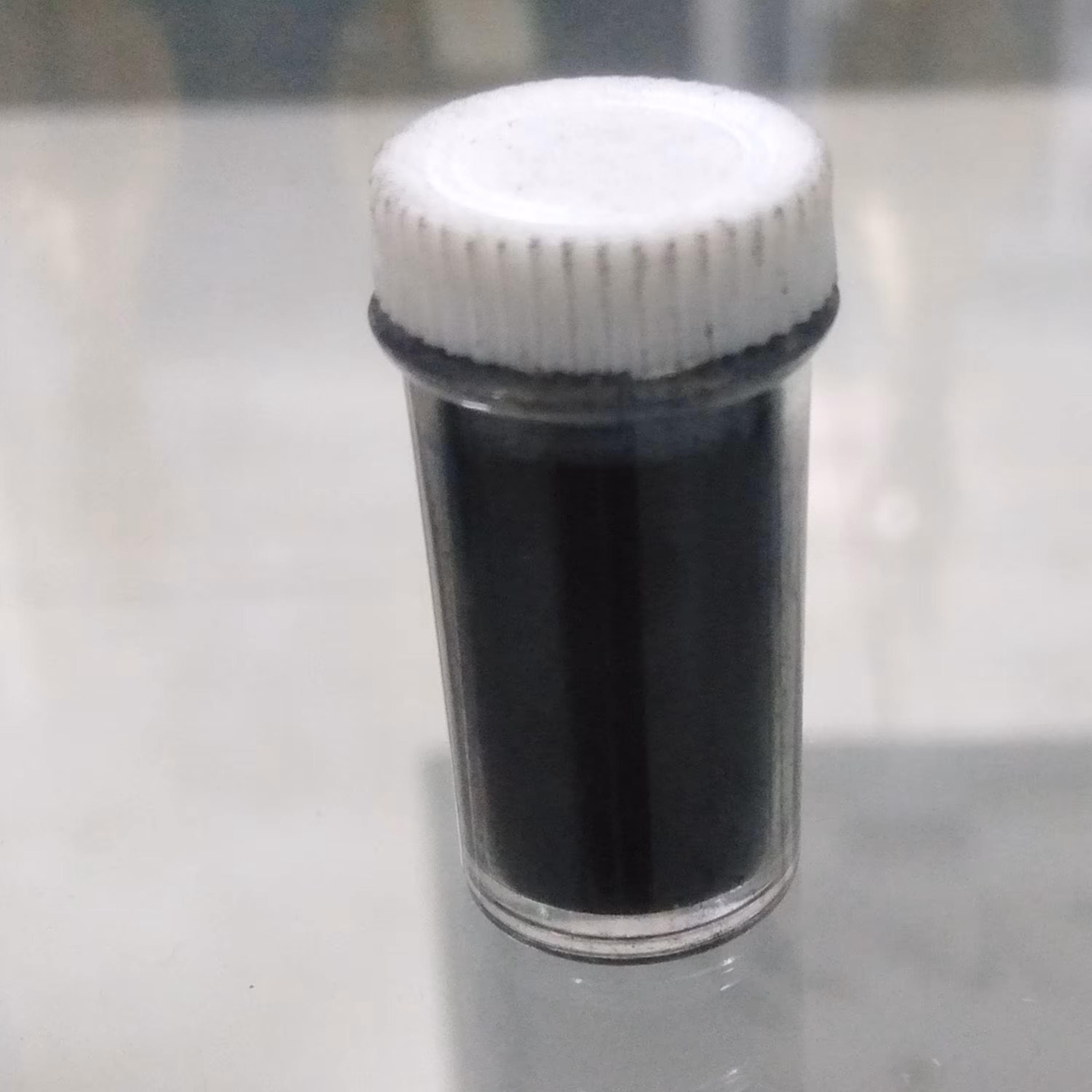 سرمه چهار مغز اعلا پرخاصیت محصولات سالم 