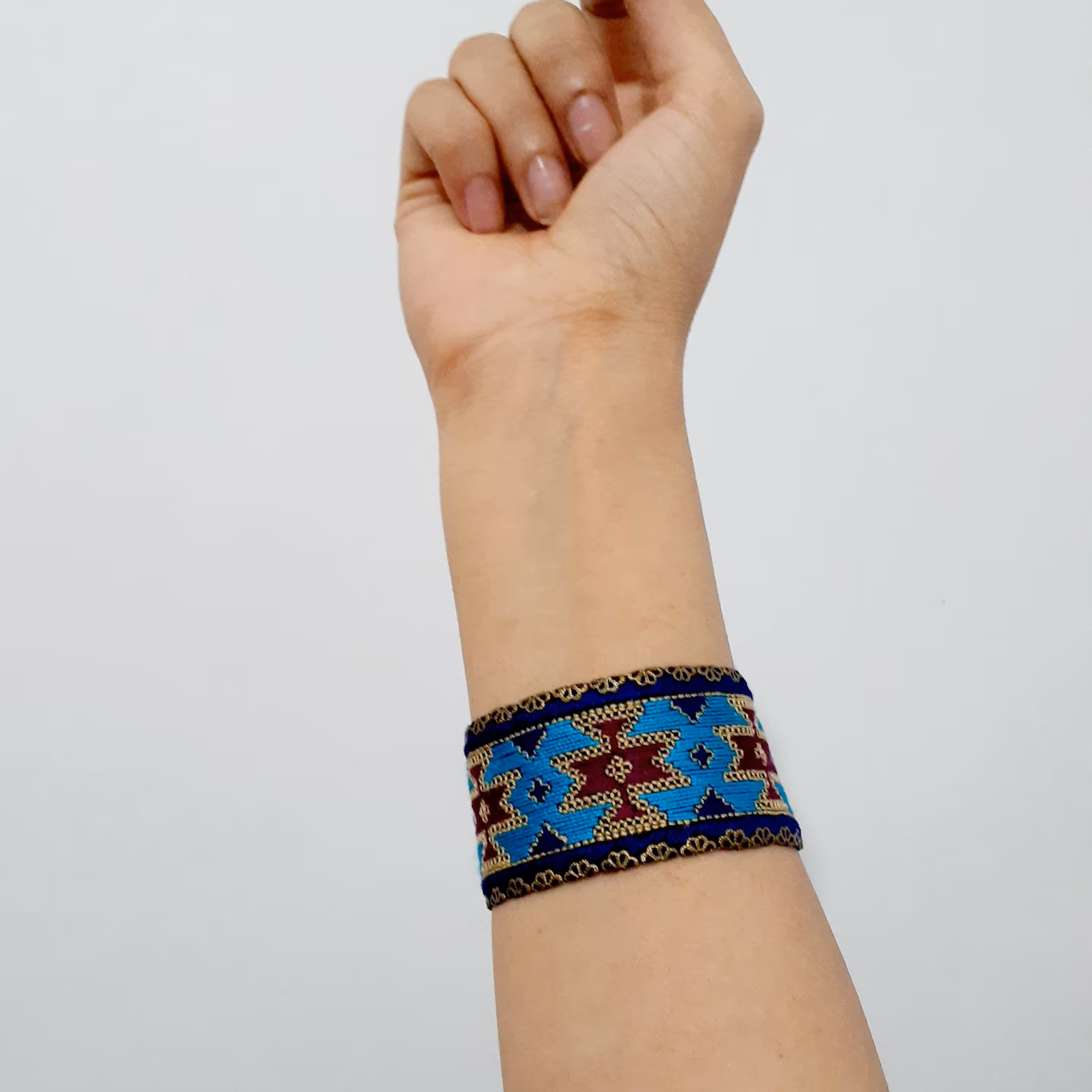 دست بند سوزن دوزی بلوچستان کد 24