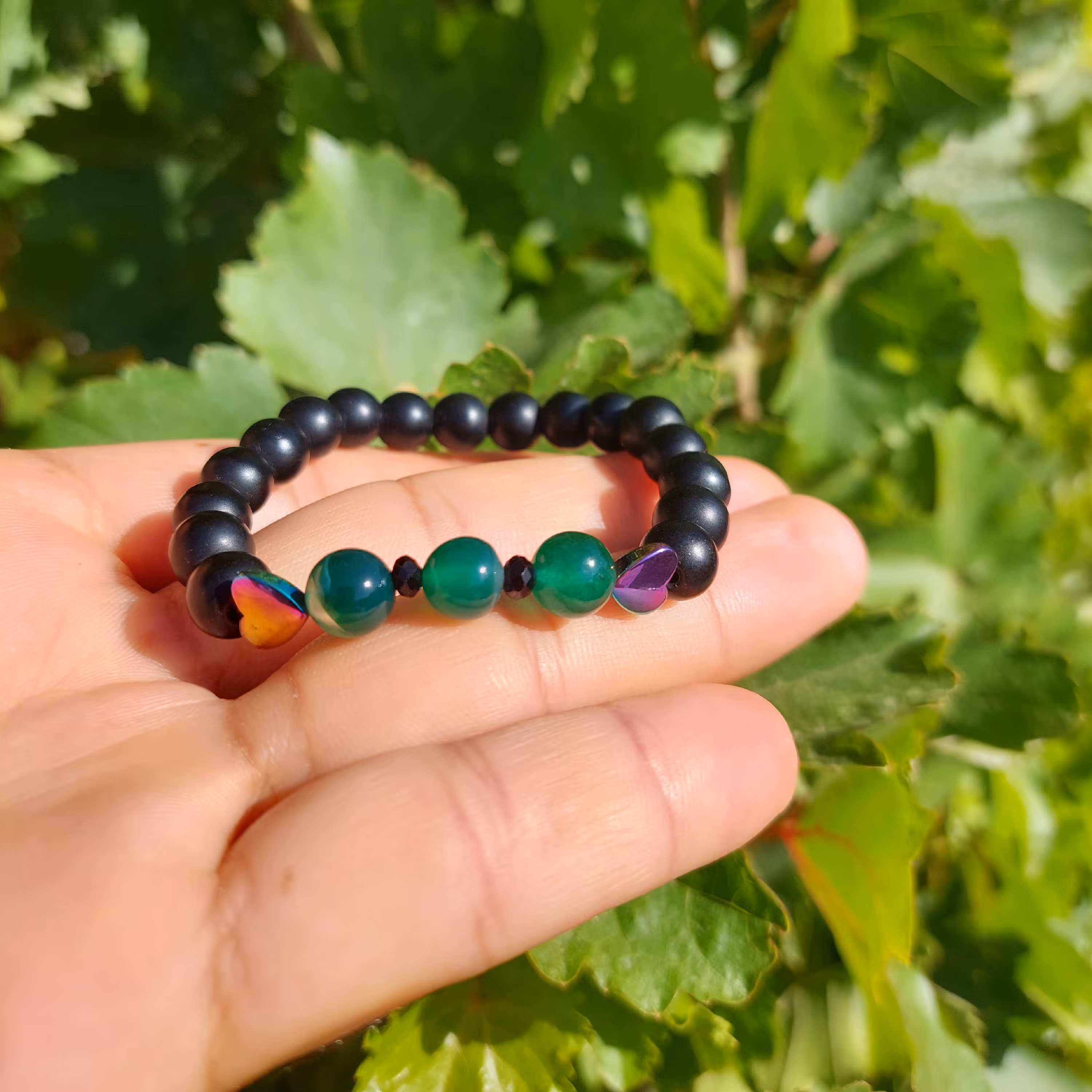 دستبند عقیق سبز و اونیکس