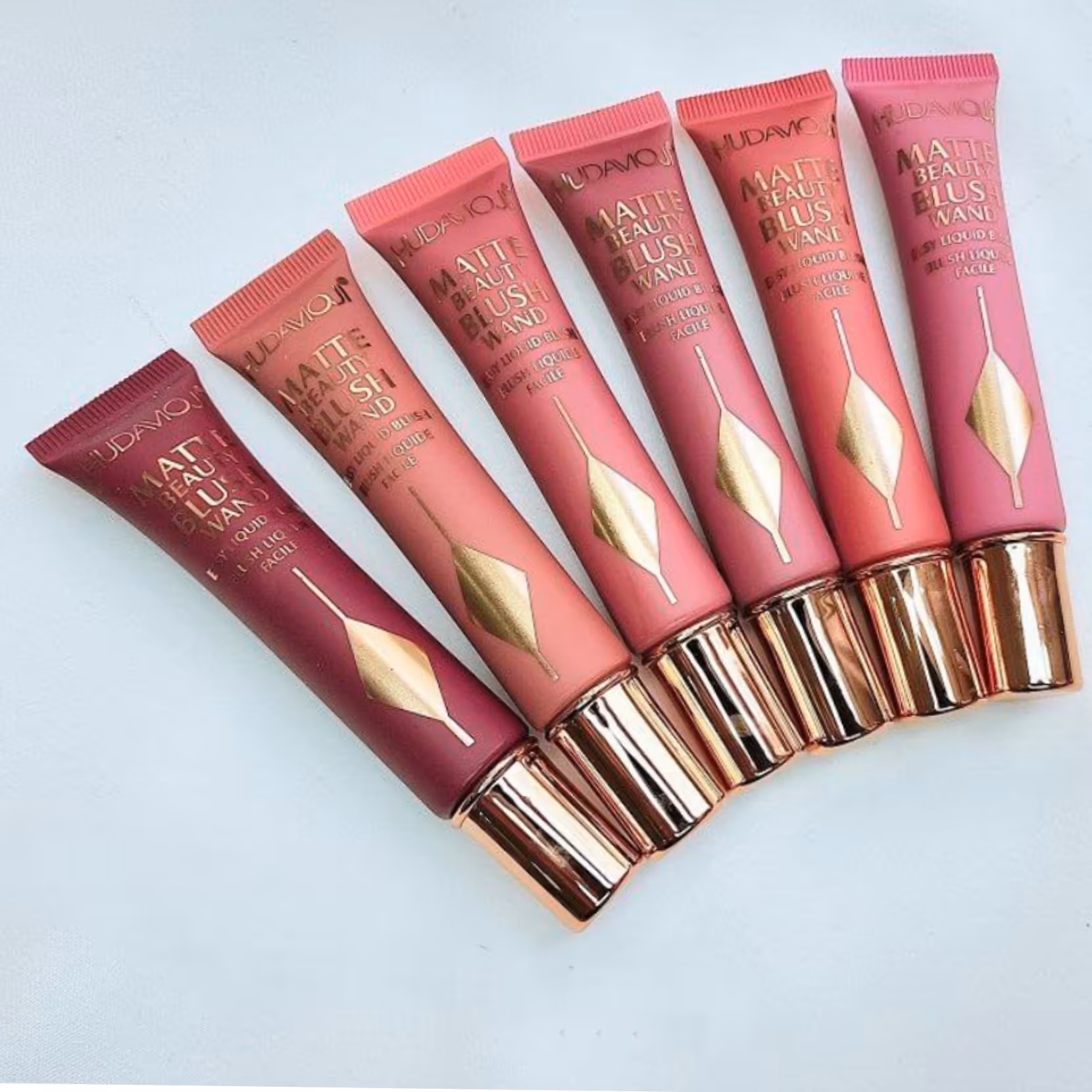 	 	رژگونه و رژلب مایع تیوپی هدی موجی 	