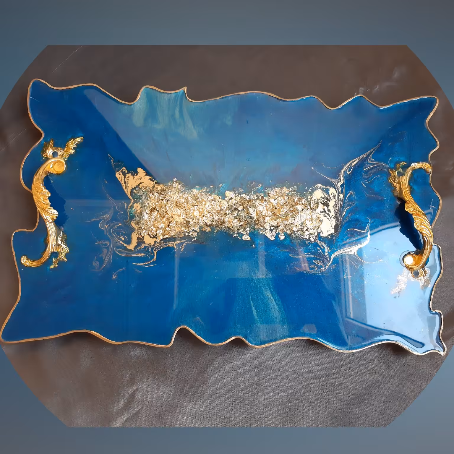 ست پذیرایی لوکس تمام رزین، مناسب دکوری و پذیرایی بسیار شیک و قابل تغییر رنگ