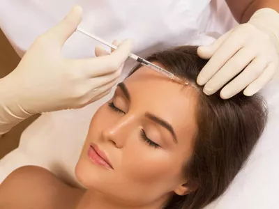زیبایی و جذابیت مو و صورت با خدمات پی آر پی در مطب زیبایی دکتر فاطمه تذروی