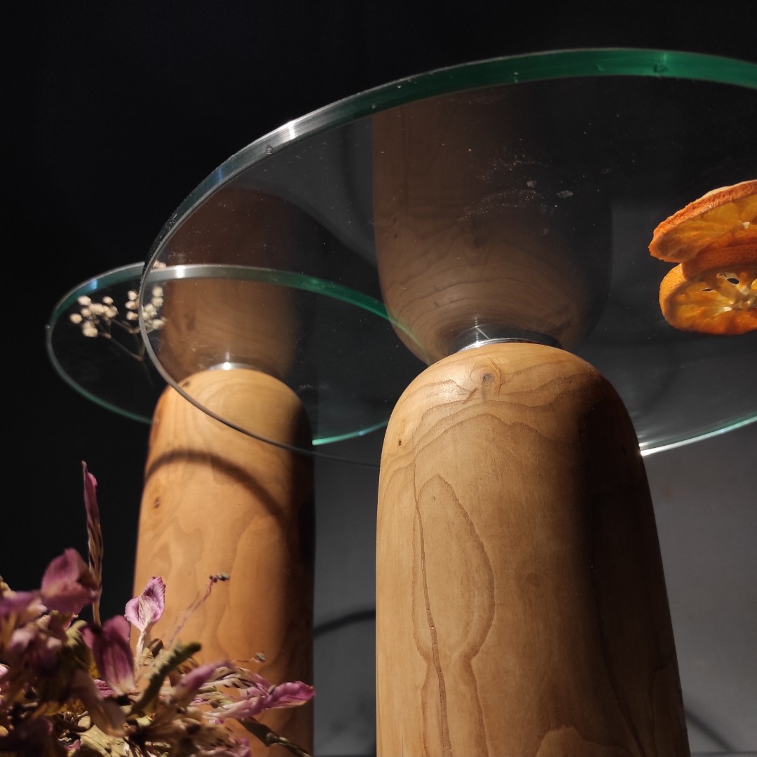 کاپ کیک پایه دار در سه اندازه مختلف دارای شیشه 10 میل مناسب برای سرو و پذیرایی