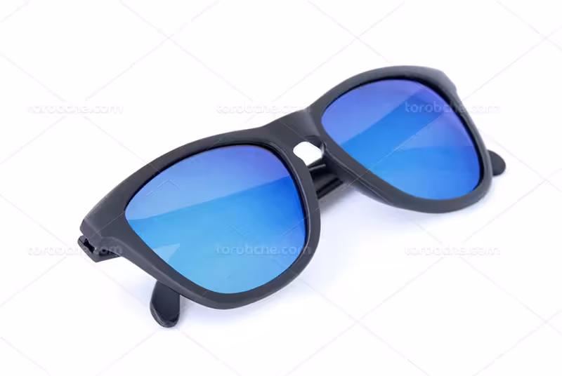 عکس عینک مردانه | گرافیک با طعم تربچه