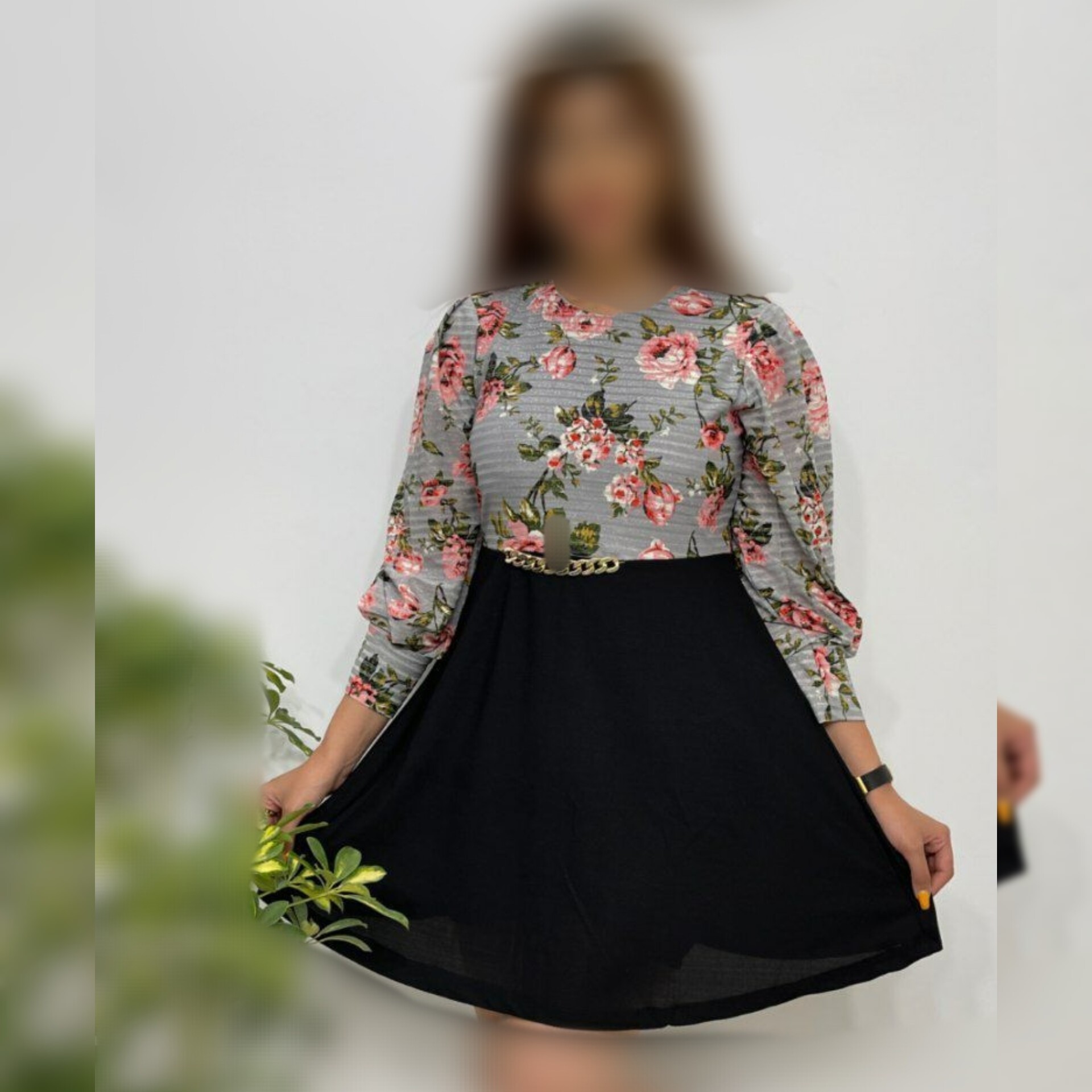 تونیک آستین پفی زنجیردار
تنخور شیک و عااالی
تضمین کیفیت دوخت و پارچه
فری سایز از 36تا44
قد85