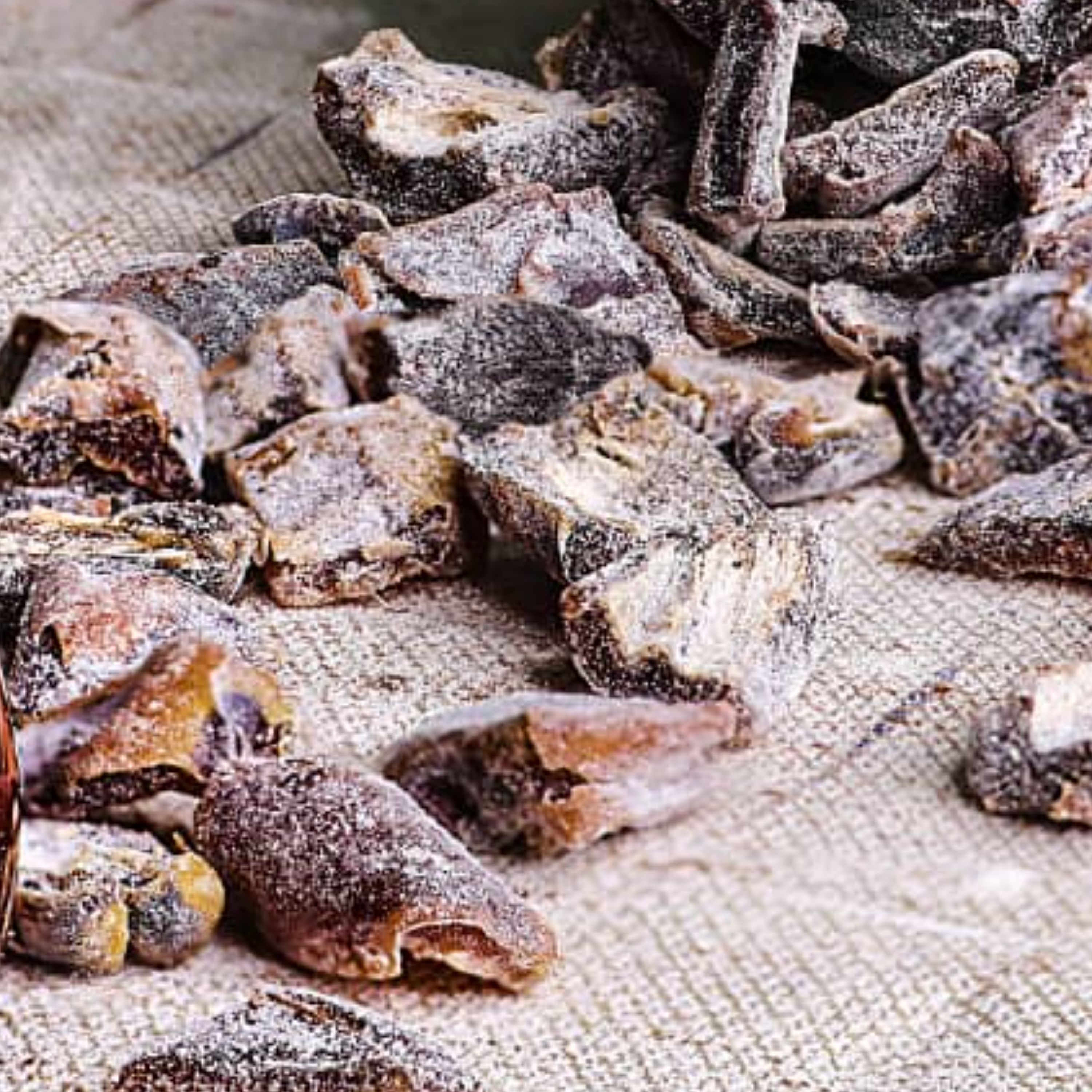 چیپس خرما با طعم زنجبیل 200 گرمی