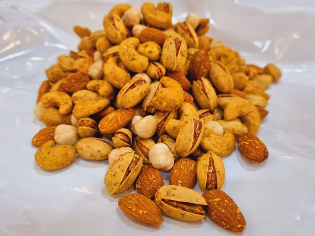 آجیل چهارمغز گلپر زعفرانی - آجیل و خشکبار ماهتیسا