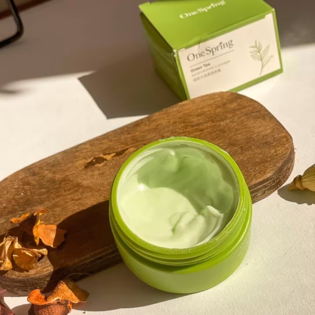 کرم آبرسان چای سبز وان اسپرینگ