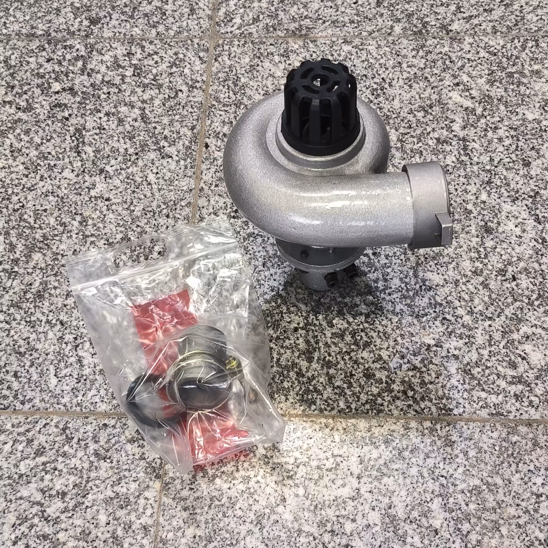 الحاقی پمپ آب مخصوص علفتراش 26 میل 9 خار 