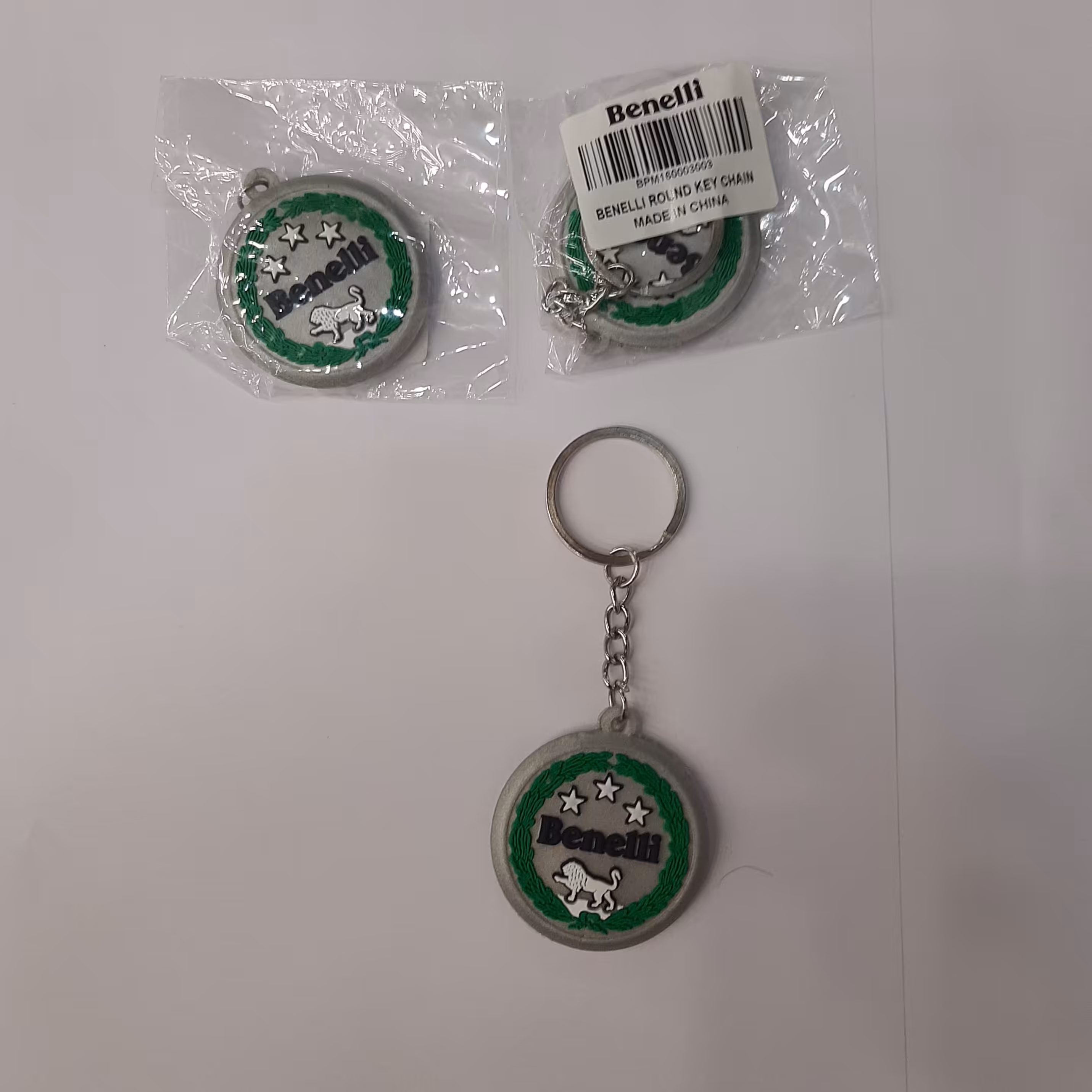 جاسوئیچی بنلی  جاکلیدی بنلی ارسال پس کرایه