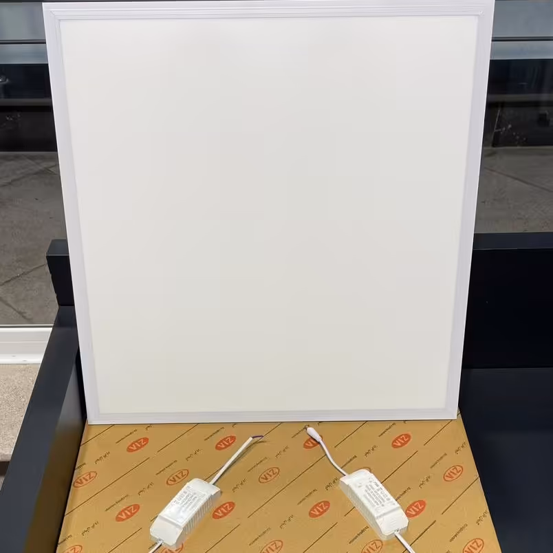 چراغ پنل 60 در 60   80 ات