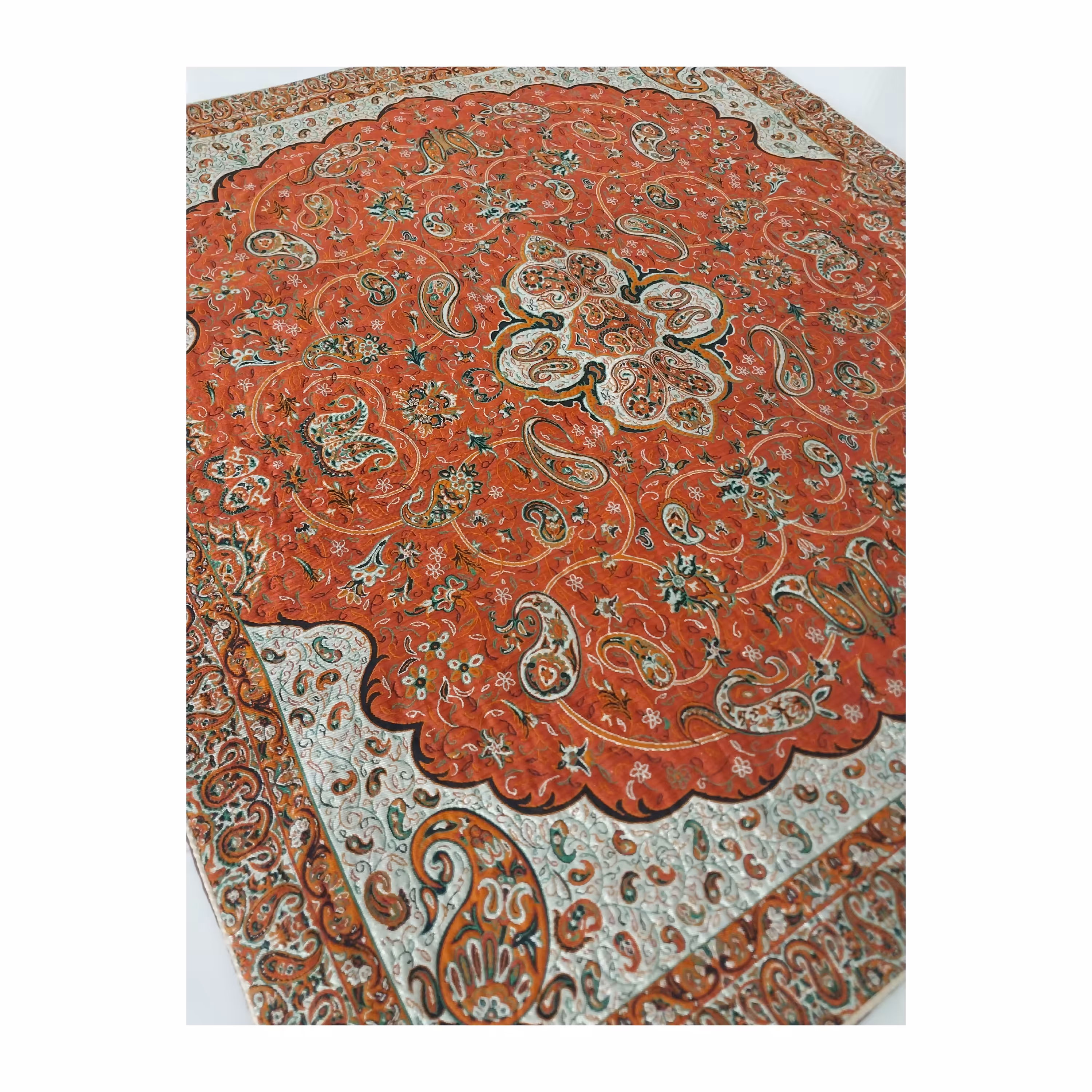 رومیزی ترمه طرح  شاه عباسی  رنگ خاص و دوست داشتنی قرمز  