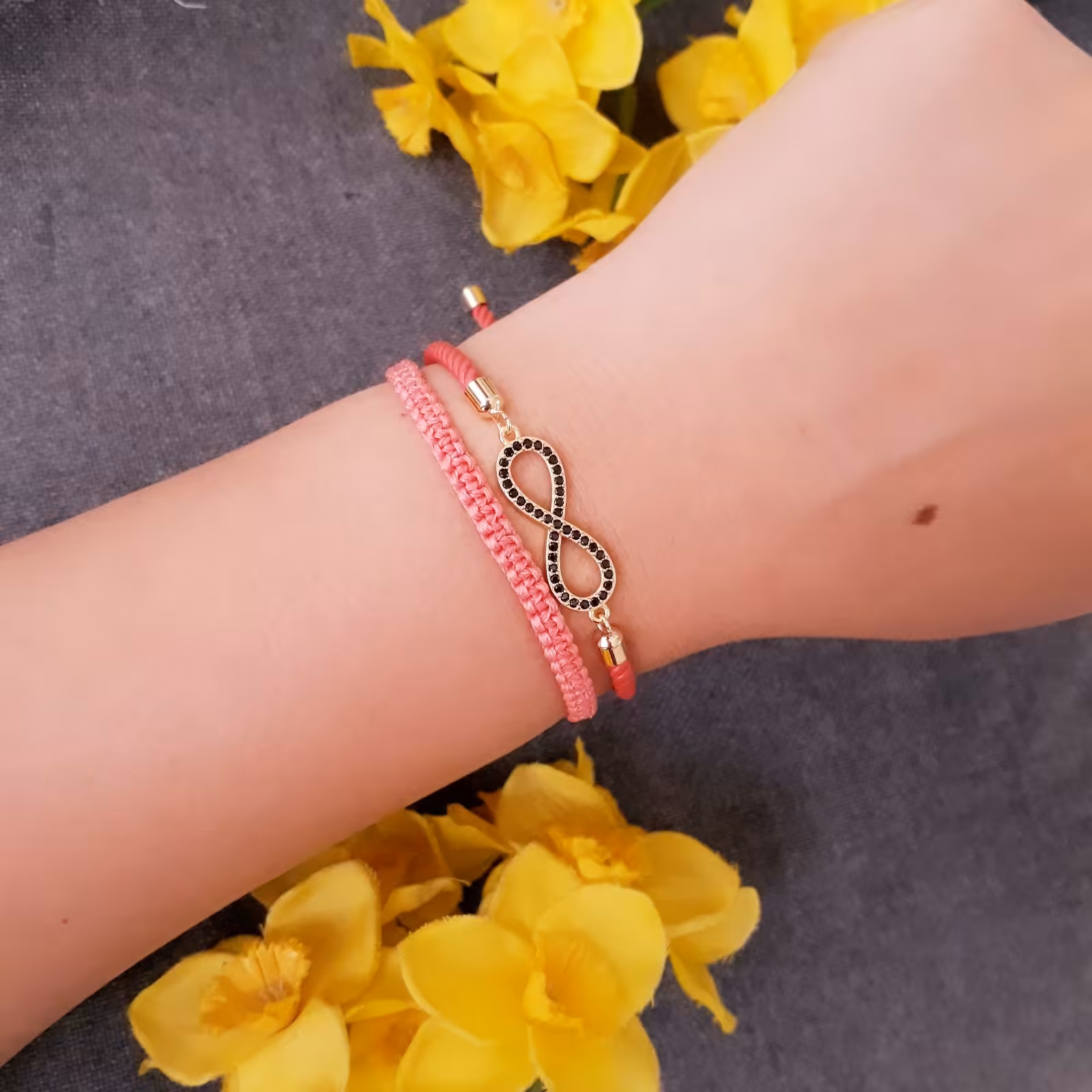 ست دستبند بی نهایت استیل و بافت مکرومه