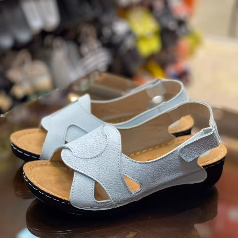 صندل پشت رکابدار زنانه طبی