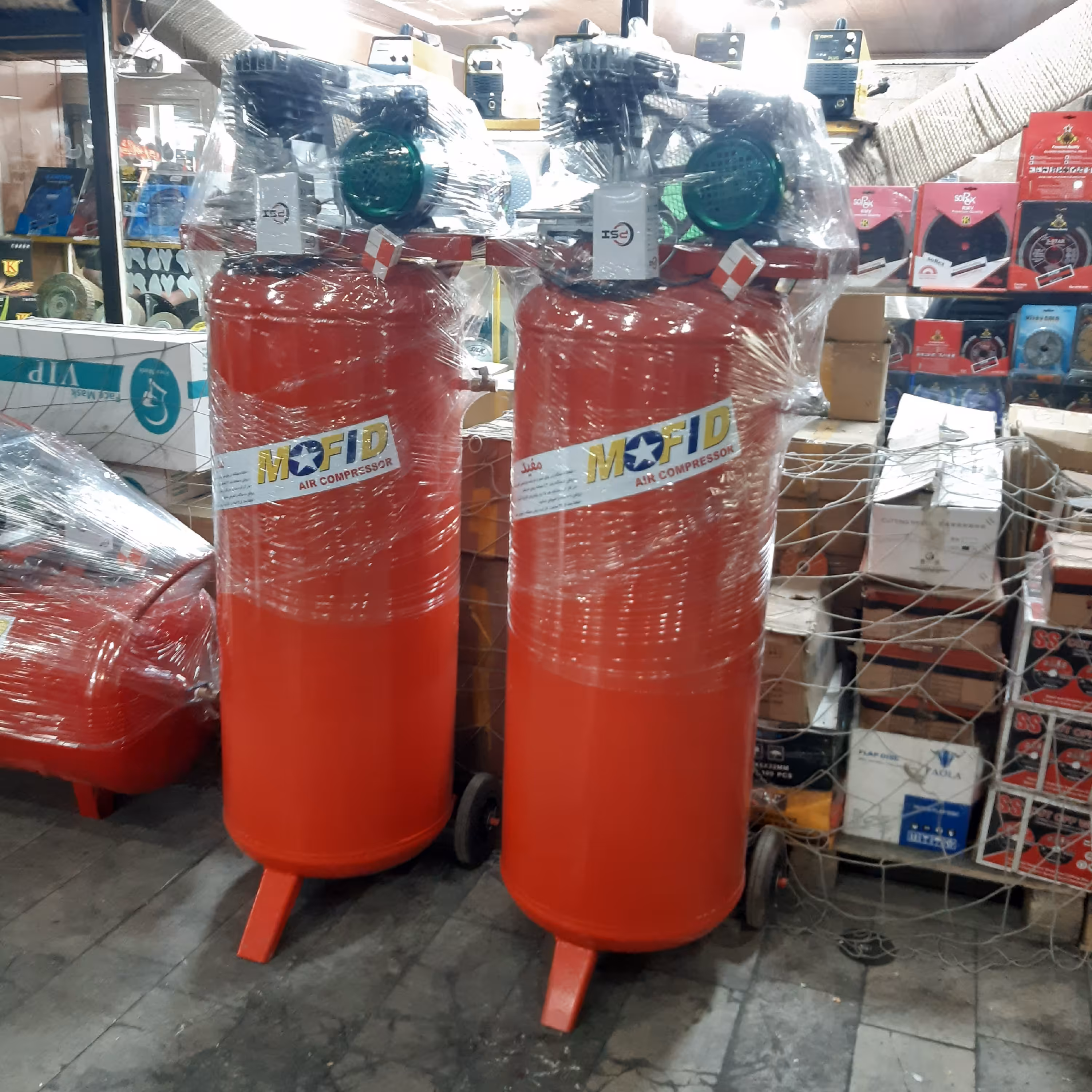 کمپرسور باد 500 لیتر ی 3 فاز و تک فاز  با تابلو برق 3 فاز  کیفیت عالی گارانتی دار