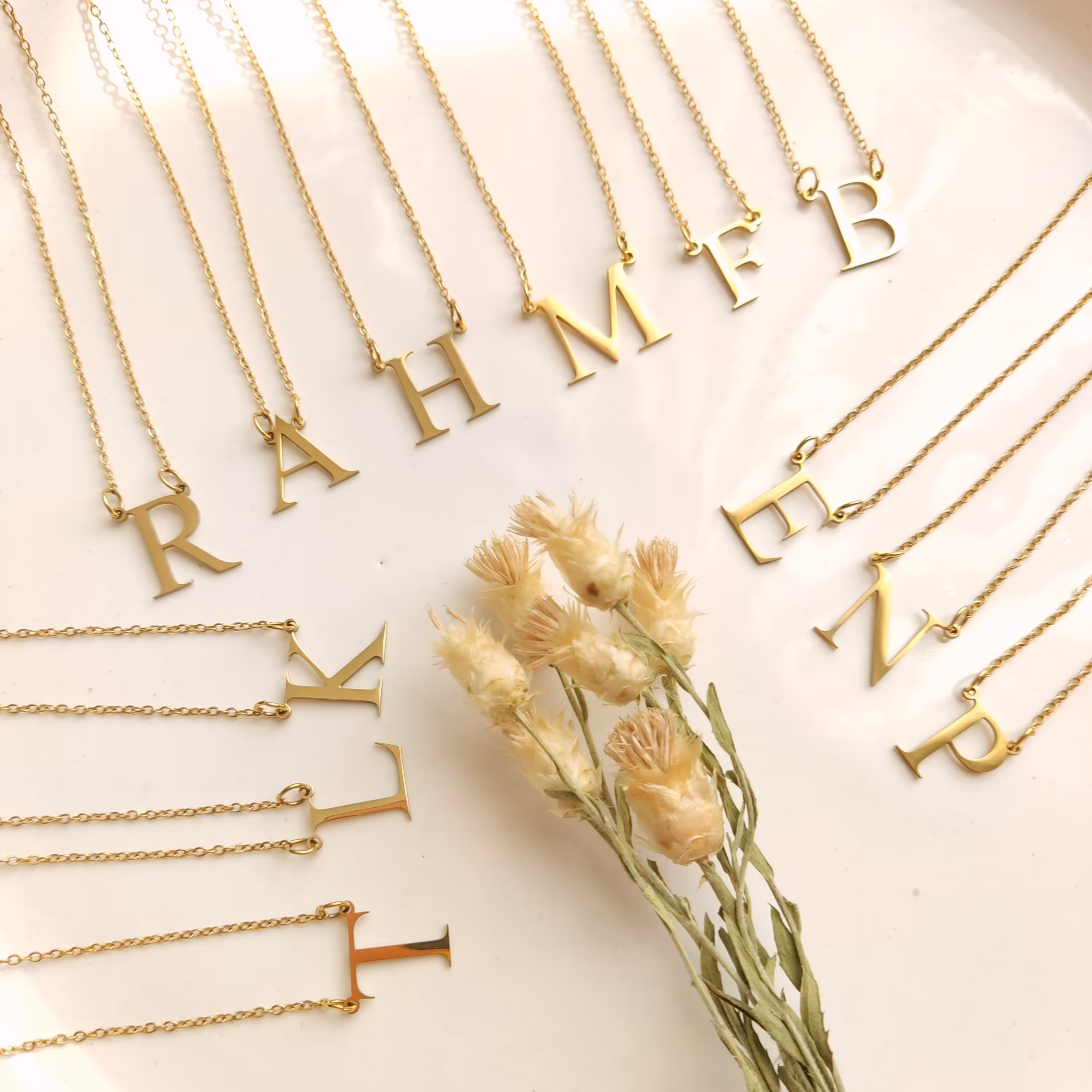 گردنبند تمام استیل حروف انگلیسی